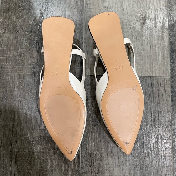 Zara pointy white flats, not worn, brand new - Picture 3 of 3